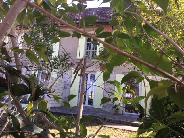 chambre chez l'habitant, axe A62, à 20 min d' ouest d'Agen, parking gratuit, accès cuisine, convivial Port-Sainte-Marie Extérieur photo
