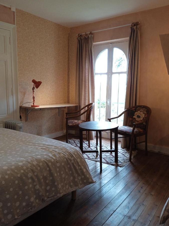 chambre chez l'habitant, axe A62, à 20 min d' ouest d'Agen, parking gratuit, accès cuisine, convivial Port-Sainte-Marie Extérieur photo